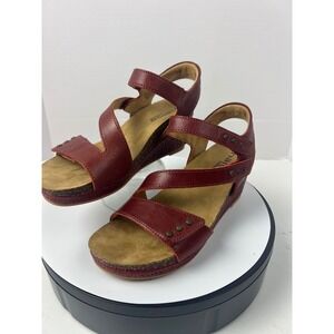 Halsa Arch Support Comfort Women Red Leather Wedge Ankle Strap Sandals Size 7M